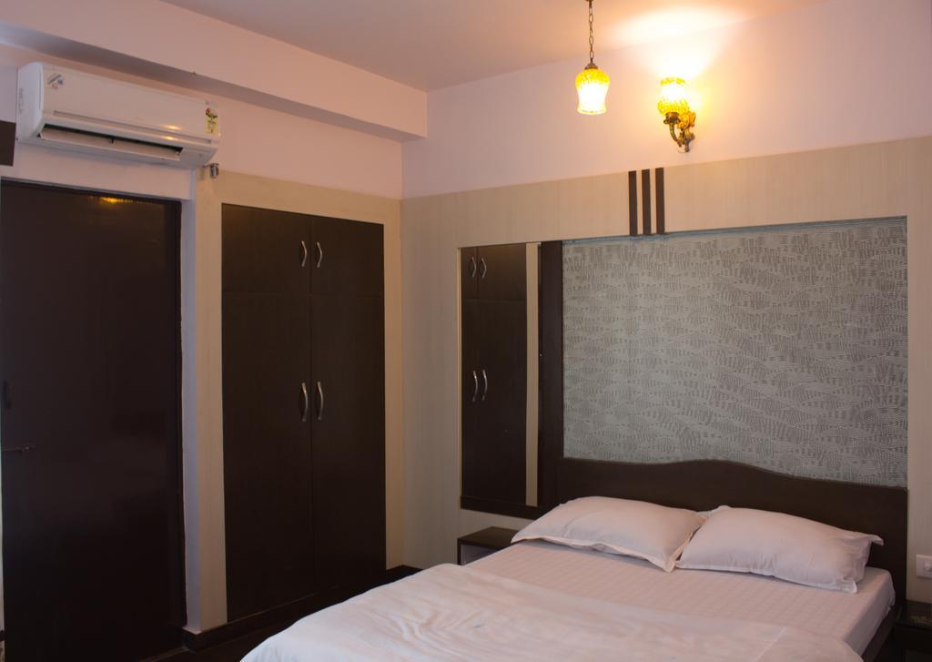 Hotel Holiday Home Jaipur Quarto foto